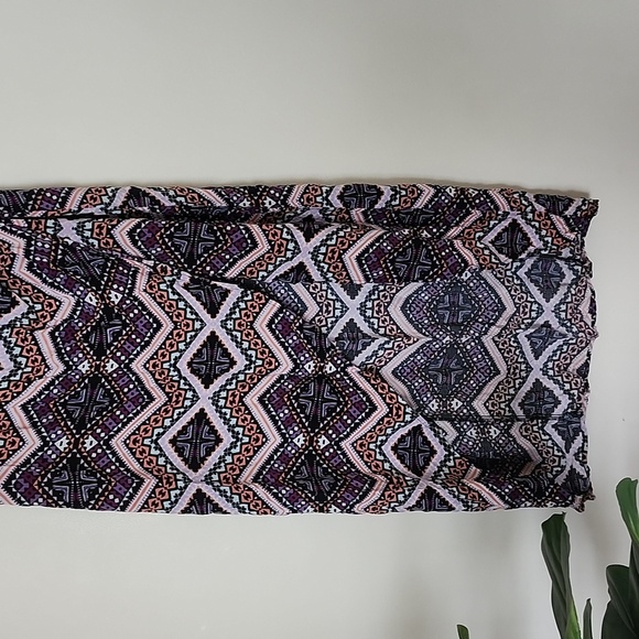 Express multicolor ruched tulip hem midi maxi skirt, fun pattern, women's medium - Picture 3 of 11